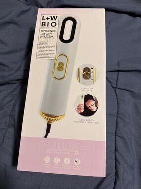Opulence Hair Dryer in White & Gold